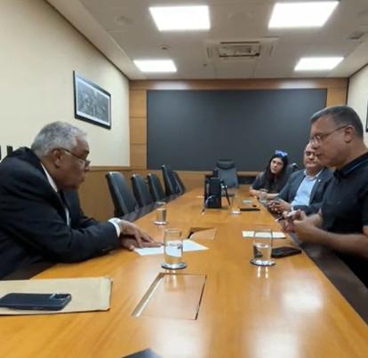 Prefeito Marcélio Brasileiro adere a Projeto do TJRO para agilizar a Regularização Fundiária no município