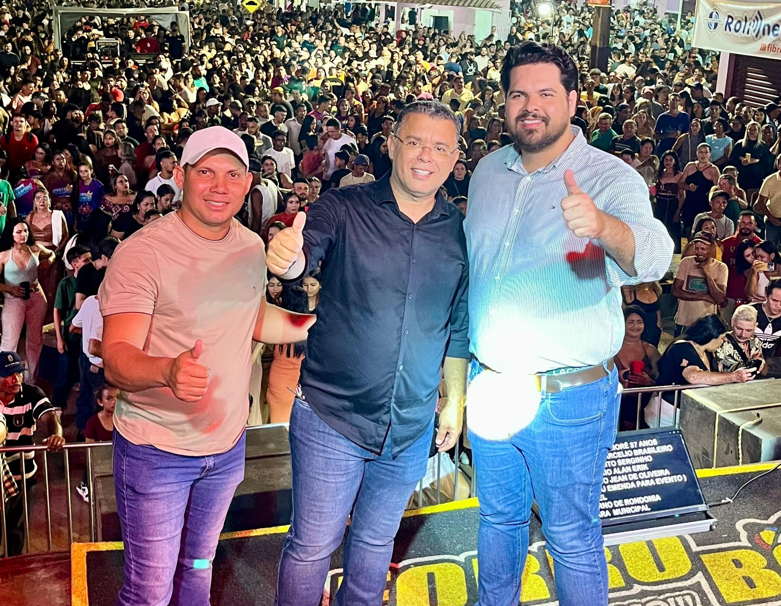 Autoridades prestigiam comemorações dos 37 anos de Nova Mamoré