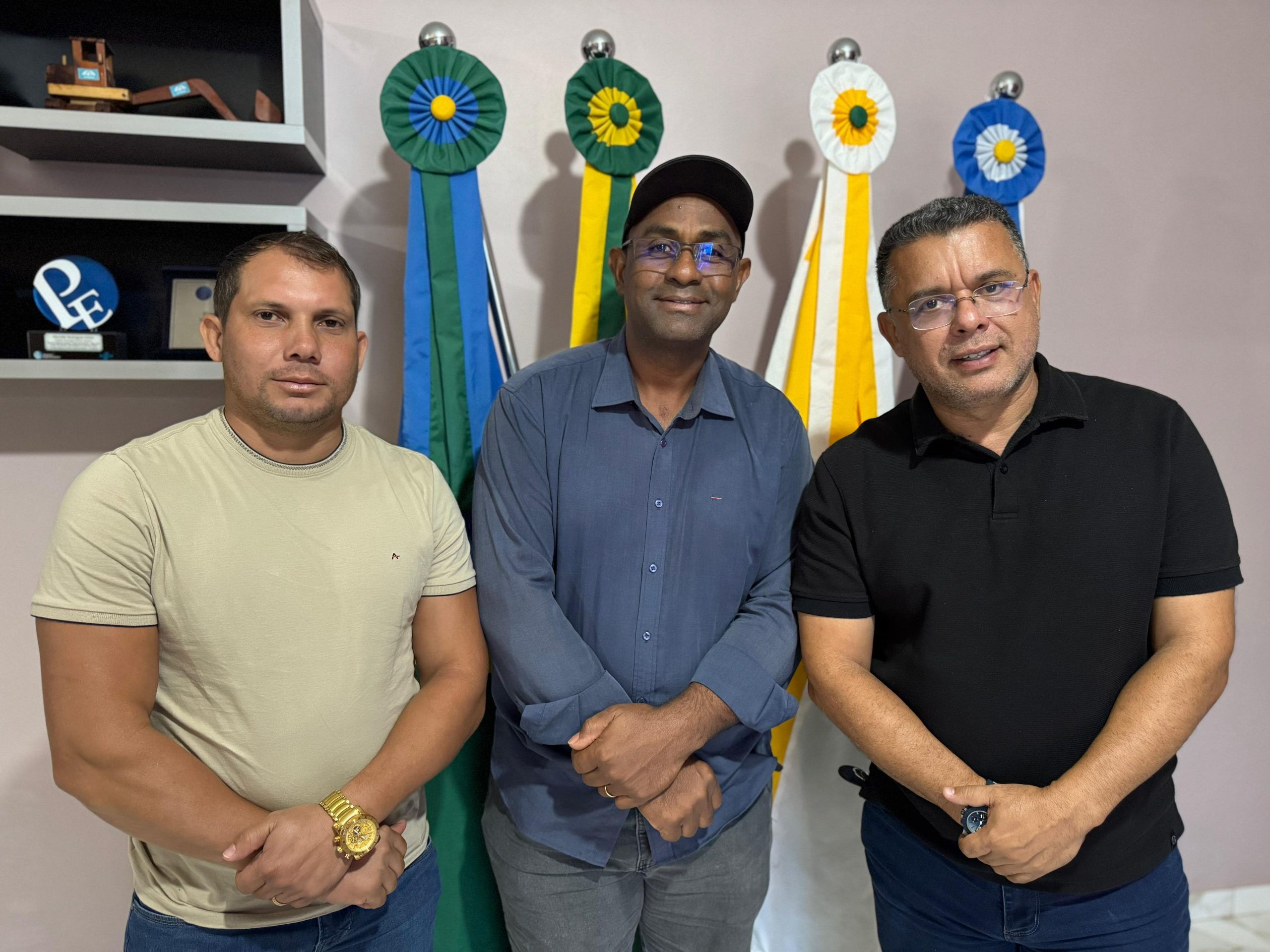 Gestão Municipal e Câmara de Vereadores encerram o ano com alinhamento institucional e avanços históricos para os servidores